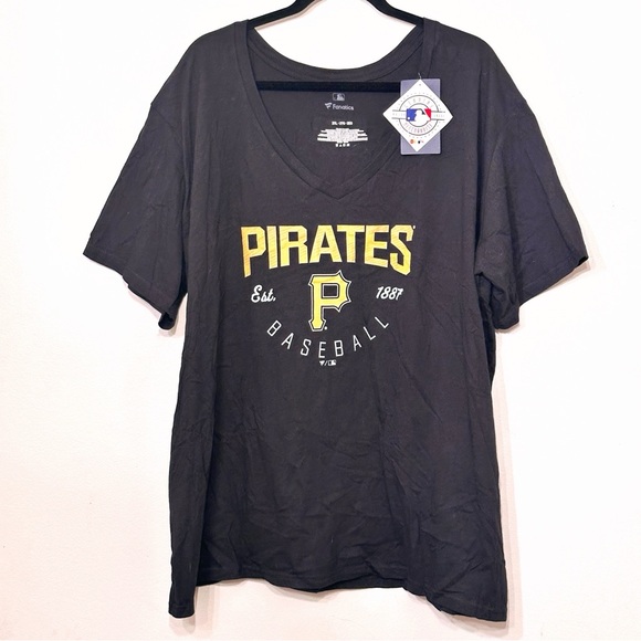 Pittsburgh Pirates Baseball Women’s Plus Size 2X Shirt Fanatics MLB Top Black - Picture 1 of 3